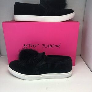 Betsey Johnson Zapp Black Velvet Sneakers with Pom Pom Size 8